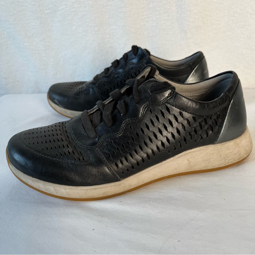 Dansko Charlie Perforated Sneakers Women 39 or 8.5 Black Leather Sporty Shoes